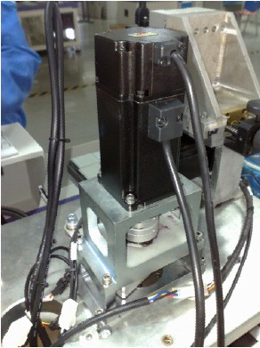 图3台达B2系列伺服应用于自动排片机的焊臂机构