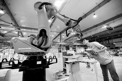 沈阳新松“机器人生产机器人”将于9月底正式投产