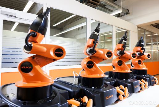 库卡机器人（上海）有限公司与哈工大机器 人集团（HRG）