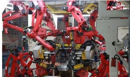 应用需求几何级扩容 工业机器人未来增速可达30