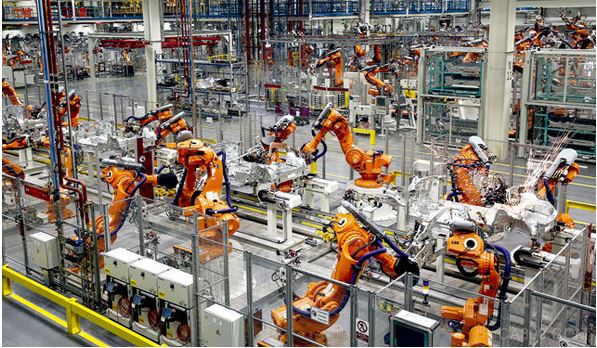 全国两会代表会员支招中国机器人产业发展