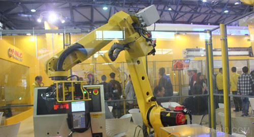 对接“德国工业4.0” 嘉腾机器人再次进入汉诺威工博会