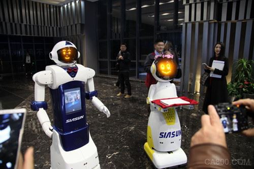 新松总裁：中国机器人市场未来10-15年内保持增长没问题