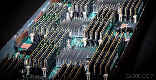 惠普推出全球最大单一存储计算机 可共享160TB内存