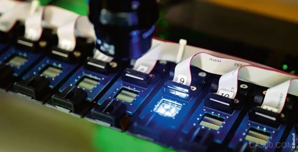 应用案例 | 基于 PC 的控制技术和 EtherCAT 加速 OLED 材料研发进程