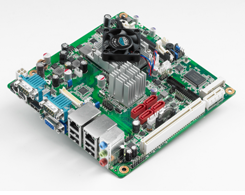 搭载AMD R系列处理器，支持独立三显的研华Mini-ITX主板AIMB-224