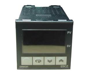 OMRON E5CZ-Q2温控仪