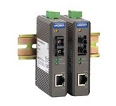 MOXA IMC-21光电转换器 moxa接口转换器