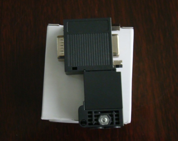 6ES7972-0BA50-0XA0P 总线连接器ROFIBUS