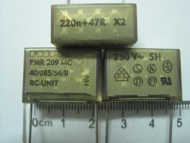 EXOV-RIFA 电容  PMR209MC6220M+047R30