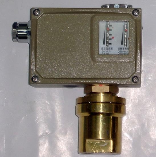 D520/7DD差压控制器