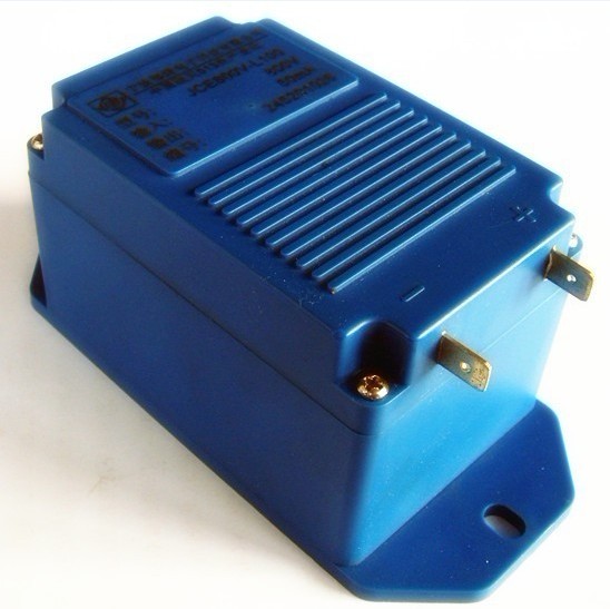 霍尔电压传感器JCE1000-L100