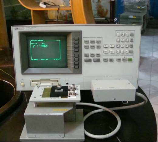 HP4286A LCR测试仪