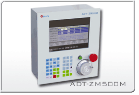 控制器采用光电隔离，抗干扰能力强的ADT-ZM500M五轴植毛/钻孔运动控制器