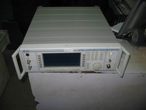 数字信号源IFR2051