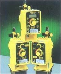 米顿罗电磁隔膜计量泵P086-368TI