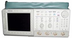 500MHZ示波器 泰克 TDS744A    4通道