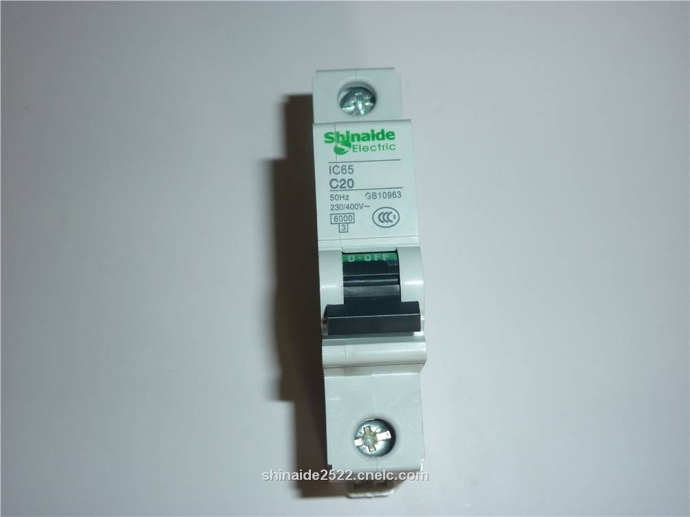 所属品牌:施耐德 产品系列:暂无 联系人:陈兴 联系电话:13861443421 电子邮箱:hkws_cx@163.com 发布时间:2012-02-07 --> 审核时间:2012-02-07 有效期:365天 点击次数: