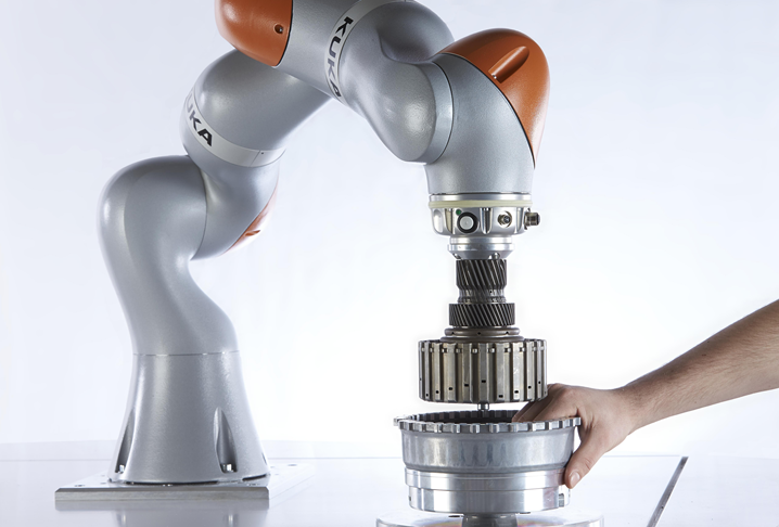 “你好！工业4.0” | 库卡机器人在德国汉诺威工业博览会上展示橙色梦工厂的未来大计