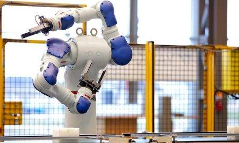 中国制造产业需求激增 日企加速投资工业机器人