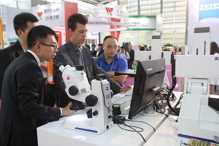 国内工业机器人制造商的商机来了！ 2017华南工业自动化暨智能与物联制造展览会助力国产机器人发展