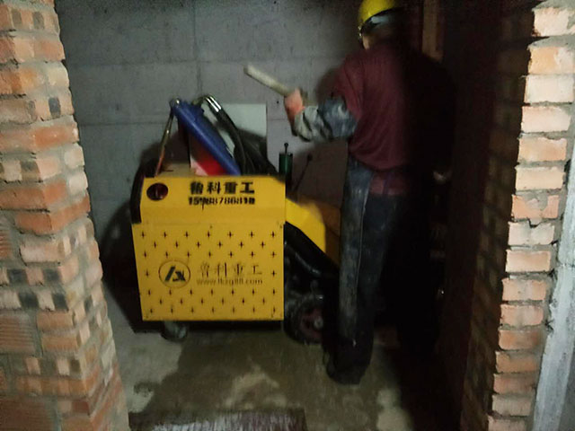 南京二次构造柱泵厂家鲁科分享有关搅拌混凝土的方法