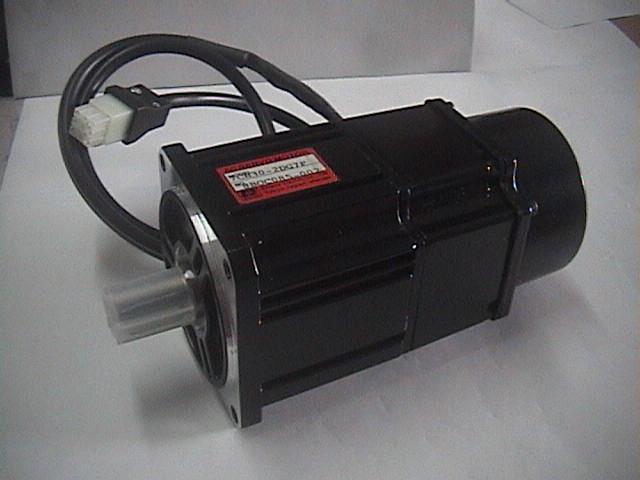 供应：`TLI`卧式电机1HP 0.75KW CNS-2934 油泵电机 3HP