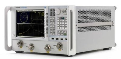 Keysight N5225A PNA 微波网络分析仪