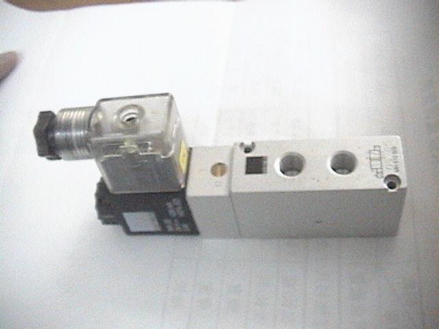 供应Q?  `BUROCO PNEUMATIC`执行? 快速电(sh)关断阀 ON/OFF 746163